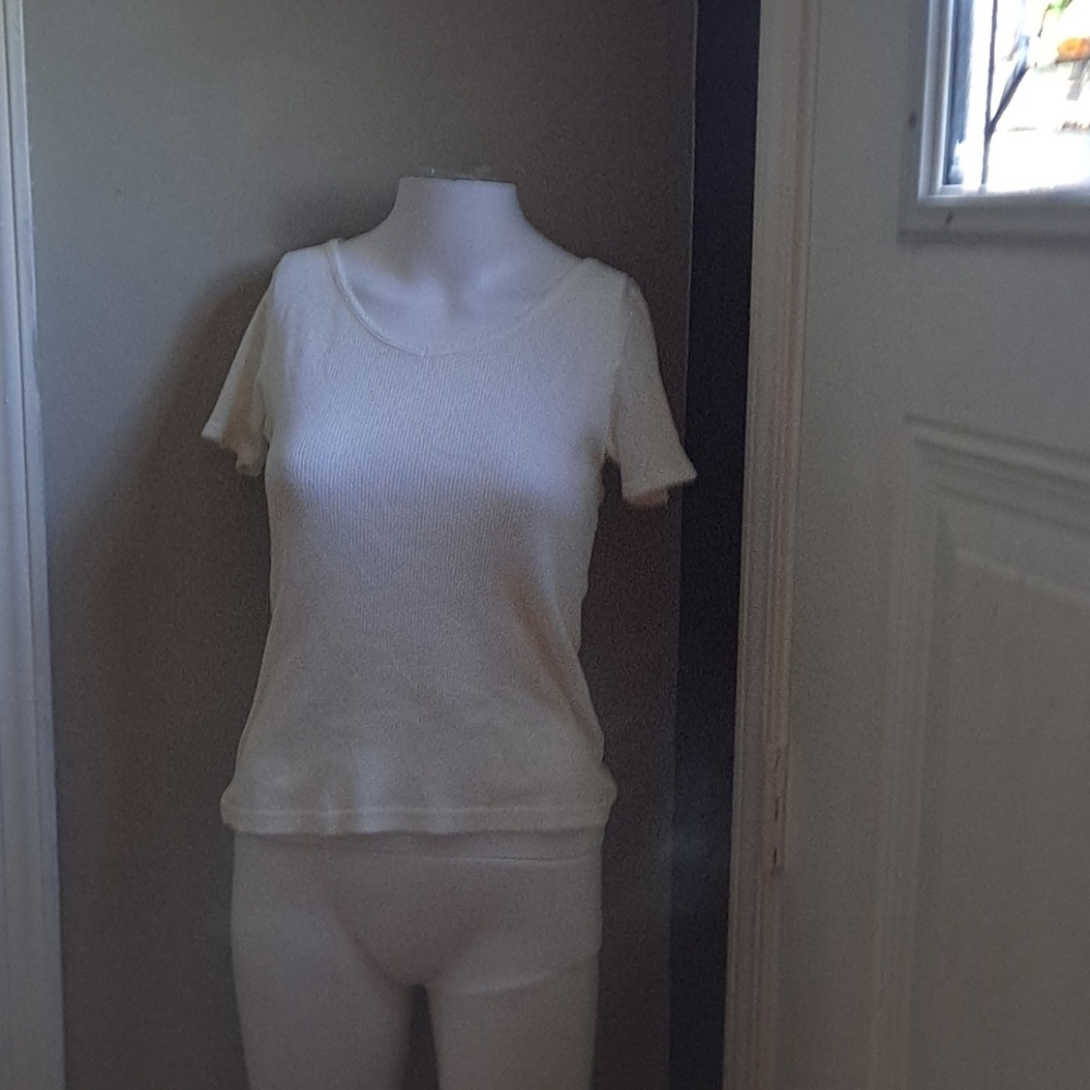 Faded Glory Small white v neck shirt